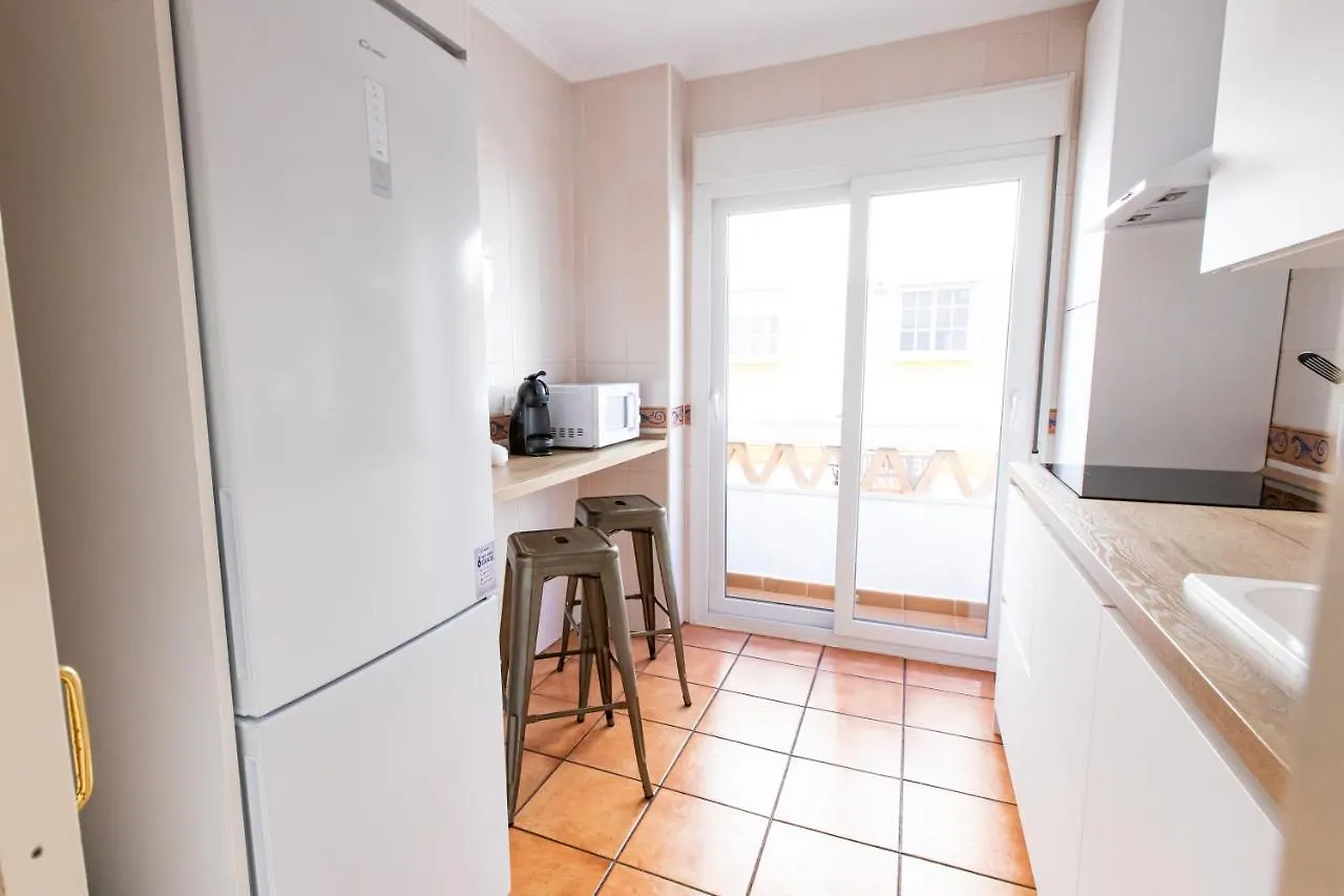 Centrico Apartamento De 3 Dormitorios En Punta Umbría